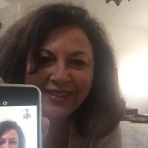 Meet your Posher, Lina